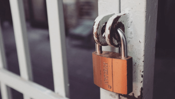 【陶芸家｜九谷焼作家】閉業寸前から1回の展覧会で売上5000万円達成！伝統工芸の物販の新しい売り方