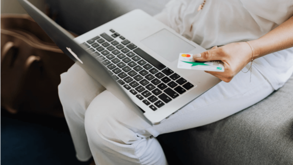 【整体師・心理カウンセラー/50代】オンライン化する正しいやり方とは？１ヶ月で利益30万円を達成した実践法